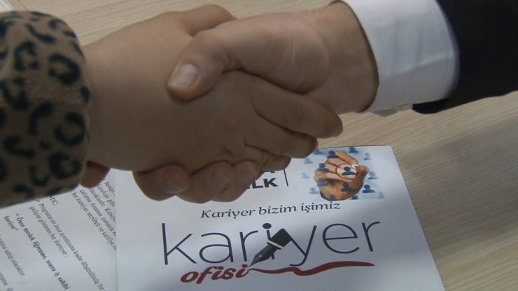 Keçiören Belediyesinin e-Kariyer Ofisi iş arayanları işverenlerle buluşturuyor