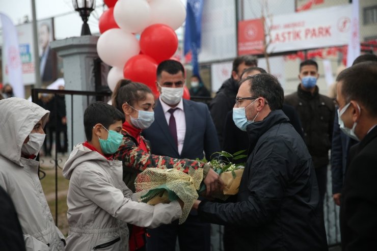 Bakan Kasapoğlu, Siirtli çocukların hayalini gerçeğe dönüştürdü