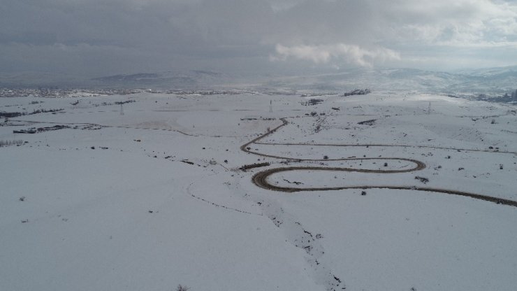 Sivas’ta 37 köy yolu ulaşıma kapalı