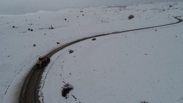 Sivas’ta 37 köy yolu ulaşıma kapalı