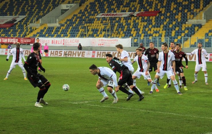 Süper Lig: Gençlerbirliği: 1 - Fatih Karagümrük: 3 (Maç sonucu)