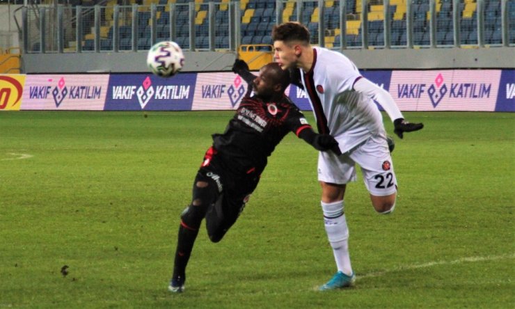 Süper Lig: Gençlerbirliği: 1 - Fatih Karagümrük: 3 (Maç sonucu)