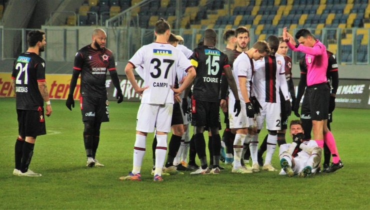 Süper Lig: Gençlerbirliği: 1 - Fatih Karagümrük: 3 (Maç sonucu)