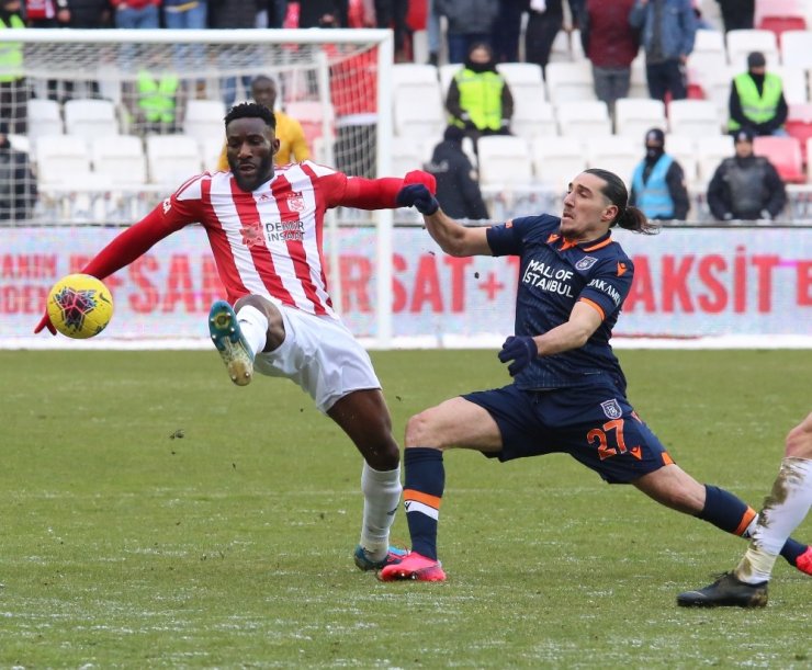 Başakşehir ile Sivasspor 25. randevuda