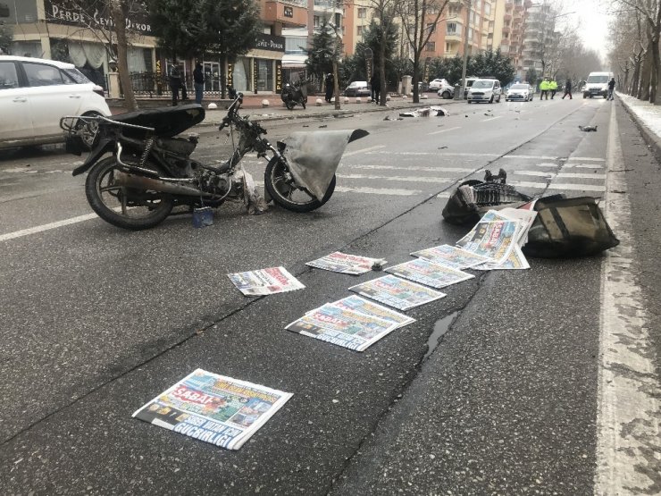 Otomobilin çarptığı gazete dağıtıcısı hayatını kaybetti