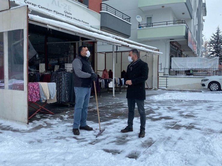 Pursaklar Belediye Başkanı Çetin’den esnaf ziyareti