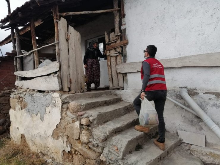 Seyitgazi Vefa Sosyal Destek Grubu çalışmalarına aralıksız devam ediyor