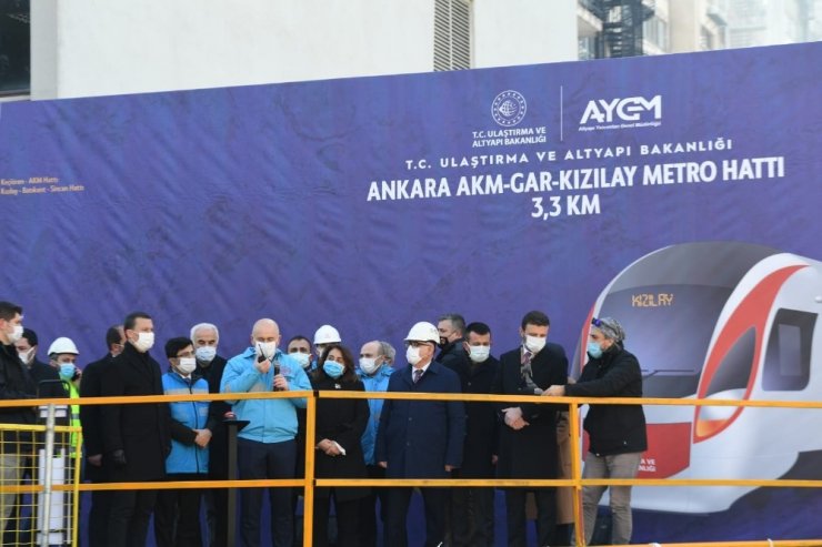 AKM-Gar-Kızılay metrosu Kızılay kesiminde kazı başladı