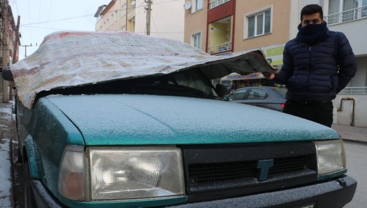 Termometreler eksi 20’yi gösterdi, hayat dondu