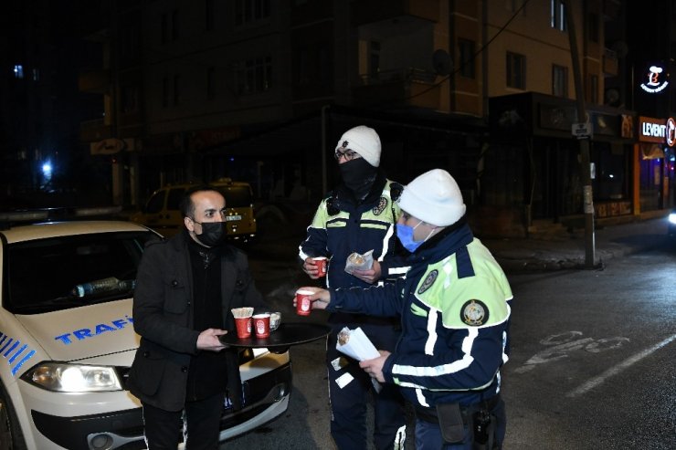 Büyükşehir’den soğuk kısıtlama gününde sıcak davranış