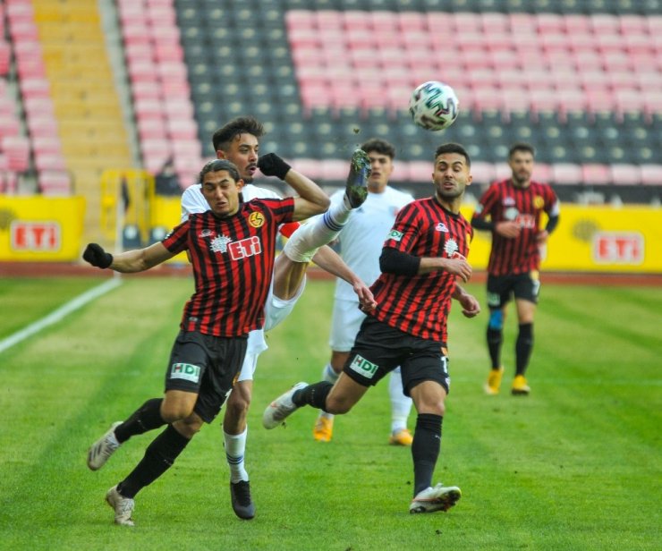 TFF 1. Lig: Eskişehirspor: 0 - Ankaraspor: 0