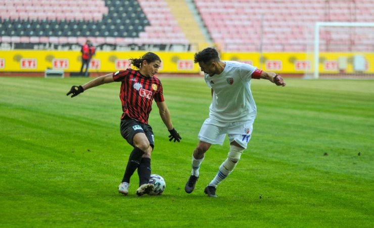 TFF 1. Lig: Eskişehirspor: 0 - Ankaraspor: 0