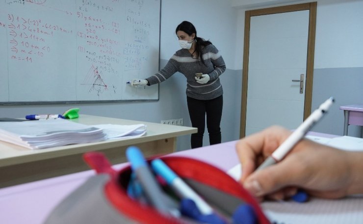 Tepebaşı Kurs Merkezi’nde yeniden yüz yüze eğitim