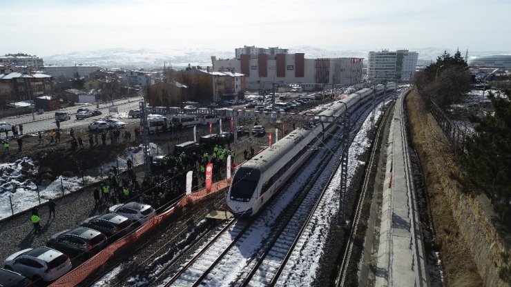 Yüksek Hızlı Tren Sivas’ta