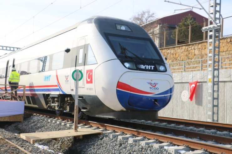 Hayal gerçek oldu, Yüksek Hızlı Tren Sivas’ta