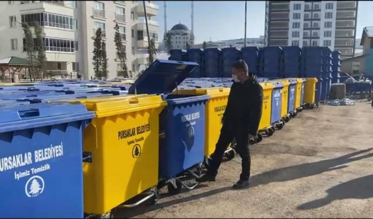 Pursaklar’a yeni nesil çöp konteynerleri