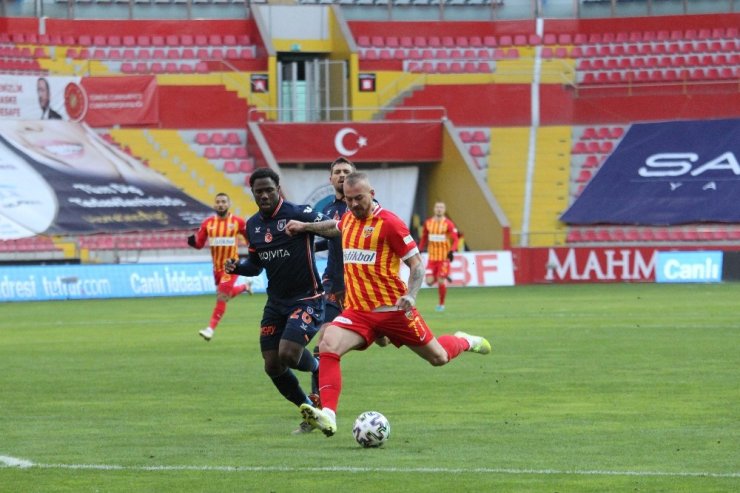 Kayserispor ilk yarıda 19 puan topladı