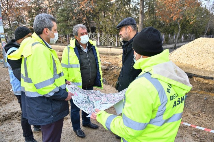 ASKİ’den Ankara Çayı’nda temizlik