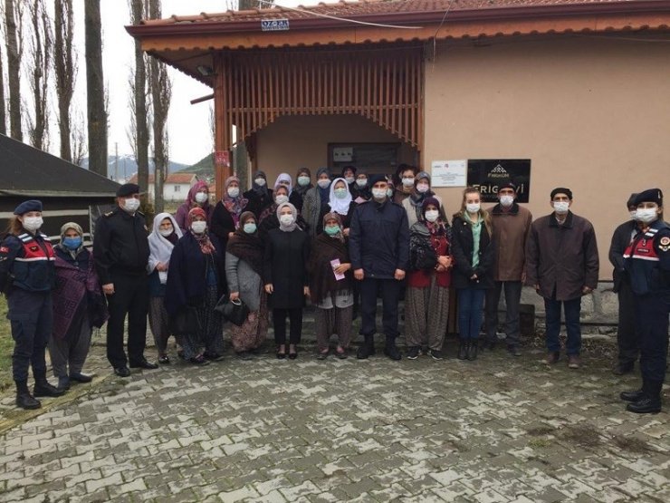 Seyitgazi’de Kadına Yönelik Şiddetle Mücadele toplantısı