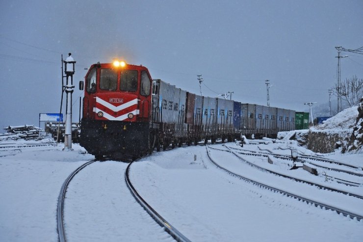 Rusya’ya gidecek olan ilk ihracat treni yarın yola çıkıyor