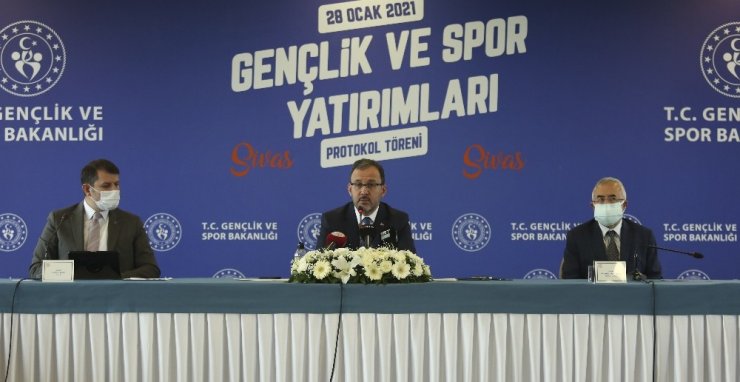 Bakan Kasapoğlu: "Sultan Şehir Sivas’ı sporda ve gençlikte de sultan şehir göreceğiz"