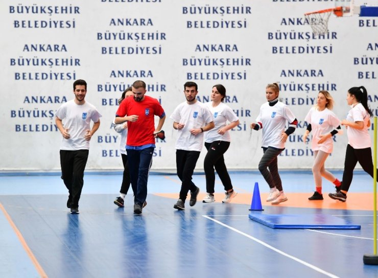 Büyükşehir’in açtığı POMEM hazırlık kursuna polis adaylarından yoğun ilgi