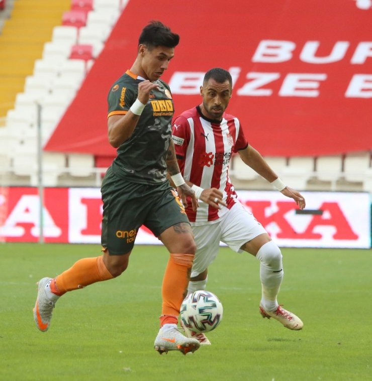 Alanyaspor ile Sivasspor 8. randevuda