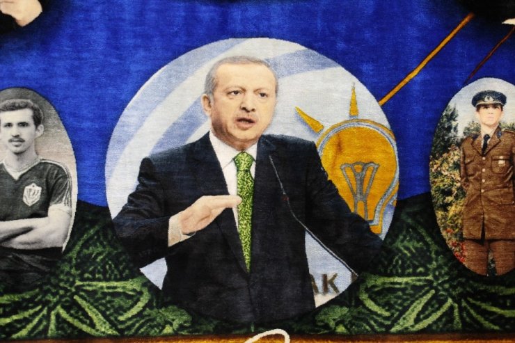 Cumhurbaşkanı Erdoğan sevgisi rekorluk halıya dokundu