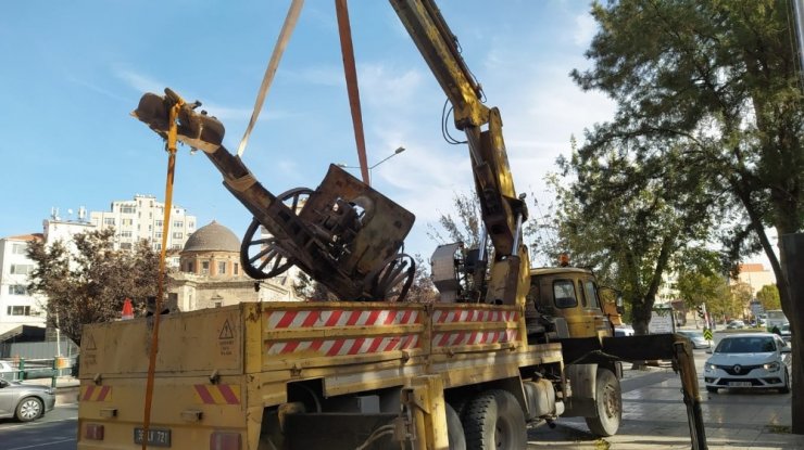 77 yıllık sahra topu müzede yerini aldı