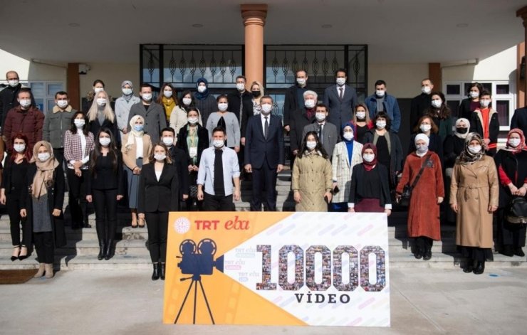 EBA TV öğretmenlerinden rekor: 10 ayda 10 bin ders videosu