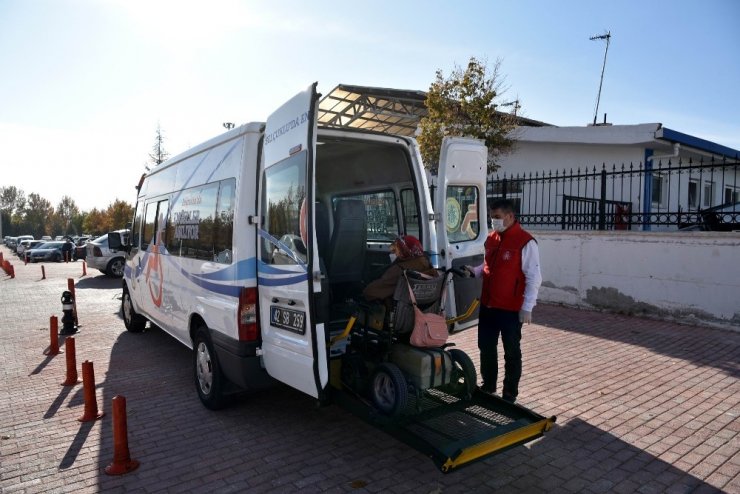 Selçuklu sosyal belediyecilikte de örnek oluyor