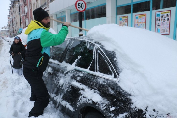 Sivas’ta 641 köy yolu ulaşıma kapandı