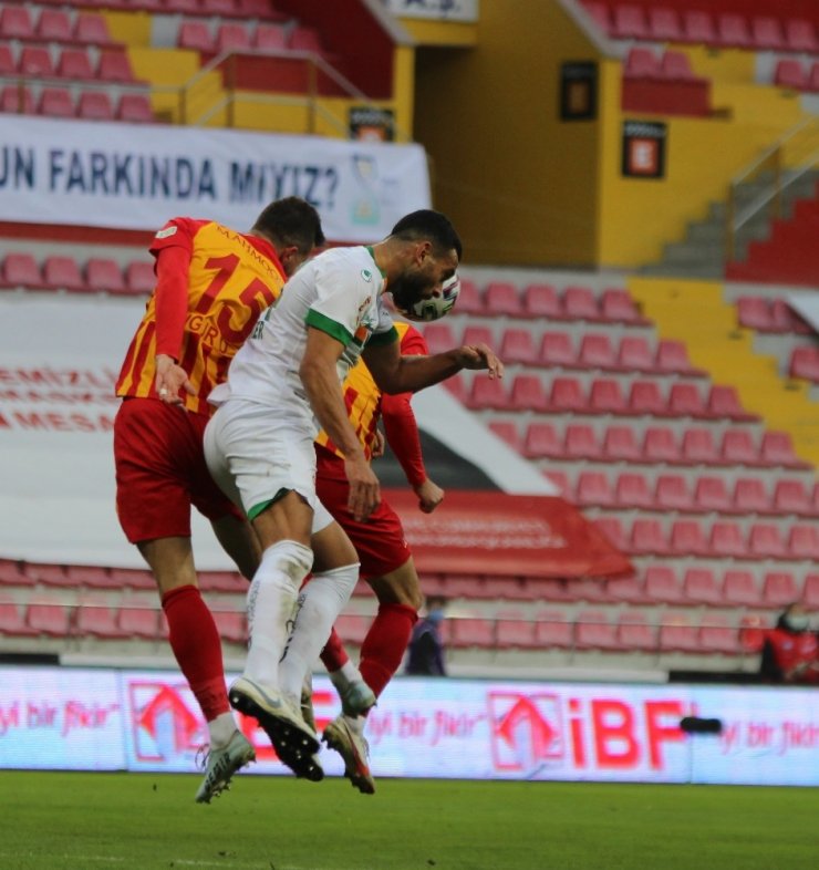 Süper Lig: Hes Kablo Kayserispor: 1 - Aytemiz Alanyaspor: 1 (Maç sonucu)