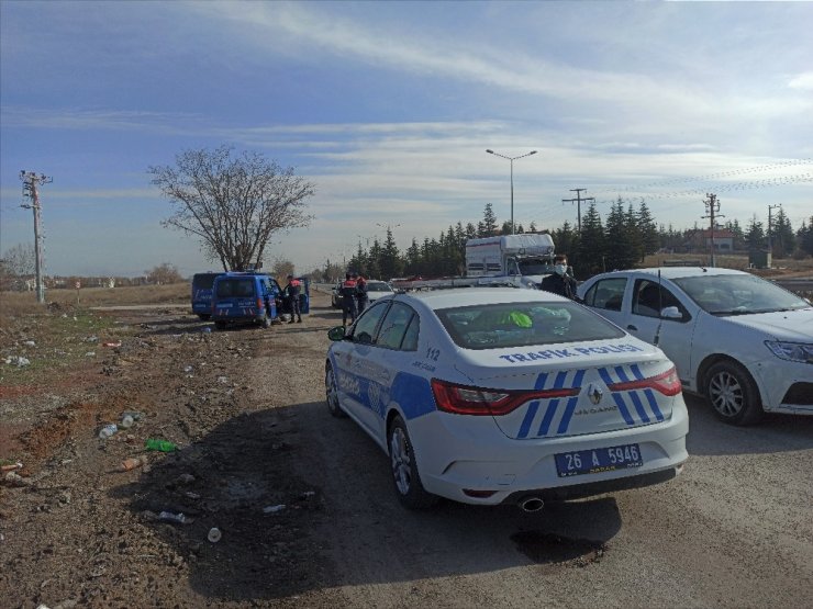 Jandarma ve polis ekiplerinden ortak trafik denetimi