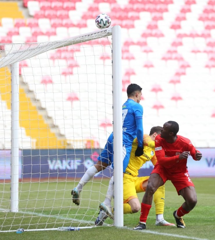 Süper Lig: DG Sivasspor: 0 - BB Erzurumspor: 0 (Maç sonucu)