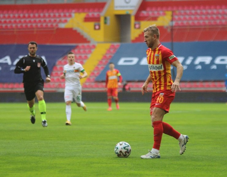 Süper Lig: Kayserispor: 0 - Alanyaspor: 0 (Maç devam ediyor)