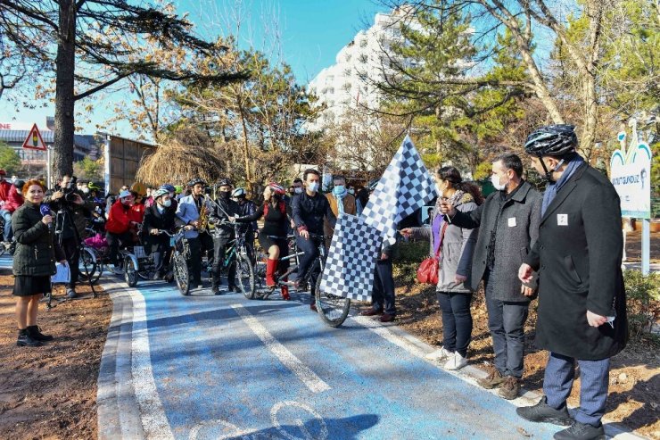 Milli Kütüphane-Beşevler 1. Etap bisiklet yolu tamamlandı