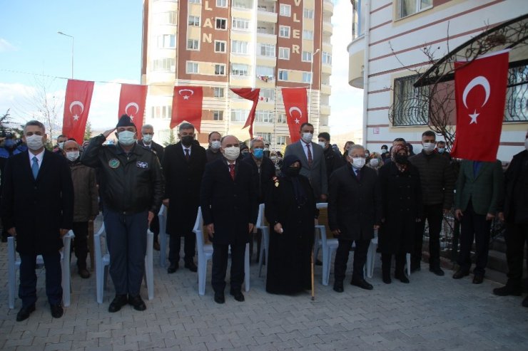 Şehidin ismi ana ocağına verildi