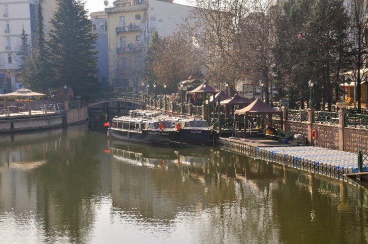 Sokağa çıkma kısıtlamasında Eskişehir’e sessizlik hâkim