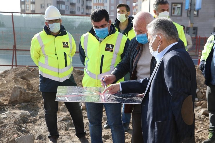 Başkan Büyükkılıç’ın kısıtlama mesaisi