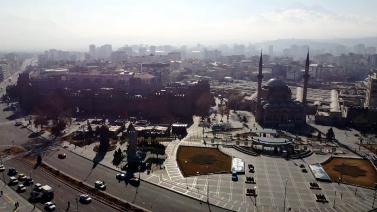 Kayseri sokağa çıkma kısıtlamasında sessizliğe büründü