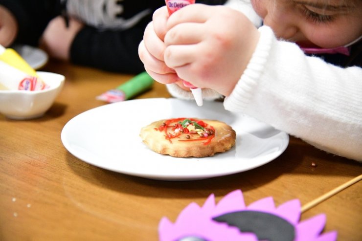 Mamak Belediyesinde, minik şefler mutfakta