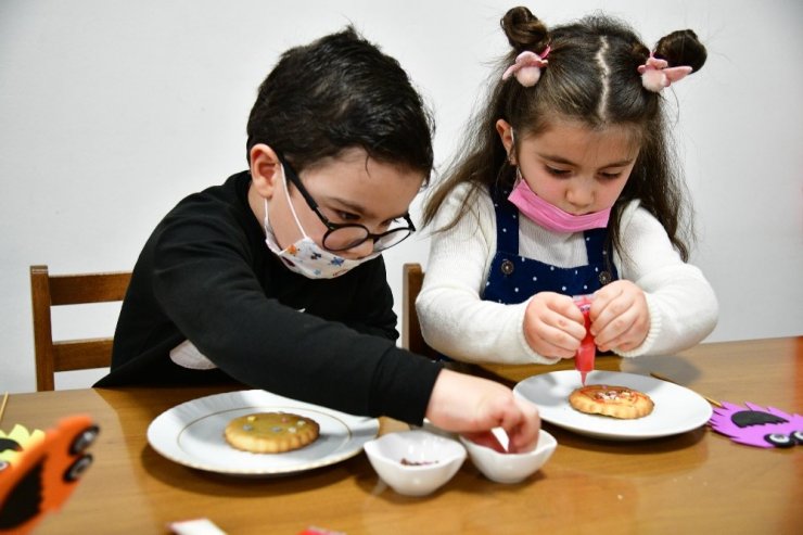 Mamak Belediyesinde, minik şefler mutfakta