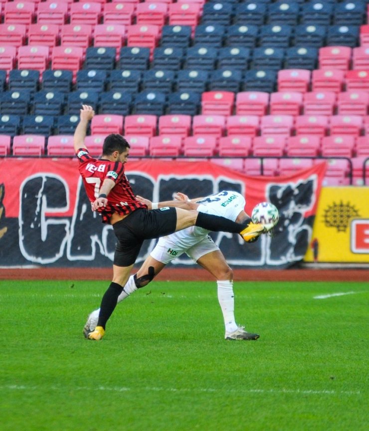 TFF 1. Lig: Eskişehirspor: 0 - Altay: 5 (Maç sonucu)