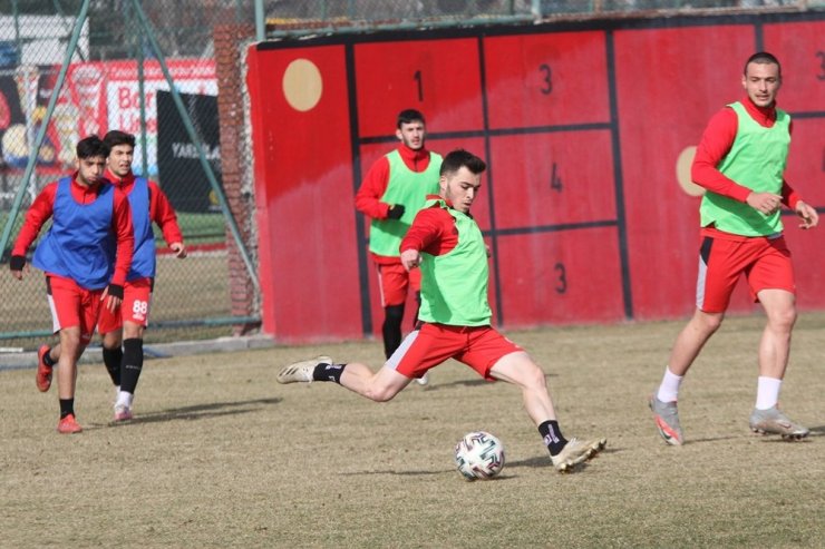 Es Es, Altay maçı sonrası ilk antrenmanına çıktı