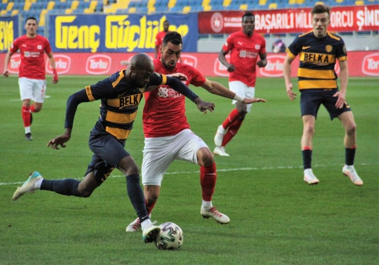 Süper Lig: MKE Ankaragücü: 1 - D.G Sivasspor: 4 (Maç sonucu)