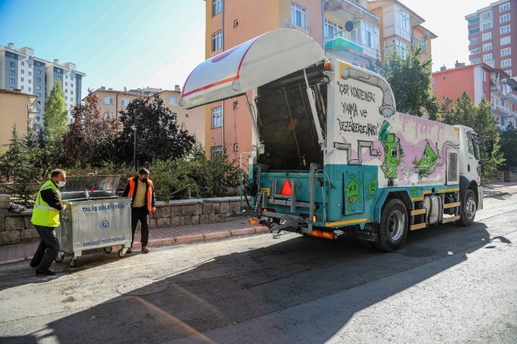 Talas’ın sokaklarına hijyen ve güzel kokular hakim