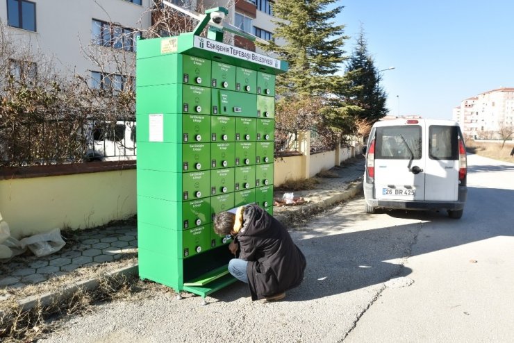 Tepebaşı’ndan kişiye özel şifreli çok işlevli deprem dolabı