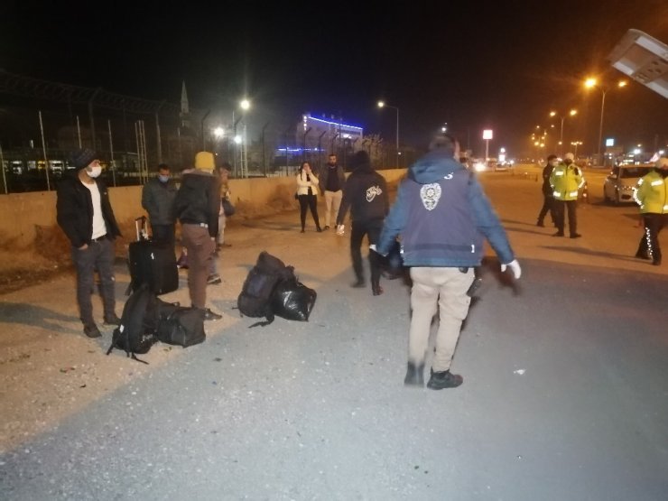 Aksaray’da yolcu otobüsünde şüpheli paket alarmı