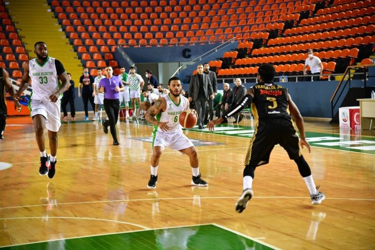 Mamak’ta Türkiye Basketbol Ligi’nin son 10 yılına damga vuran sayı rekoru kırıldı